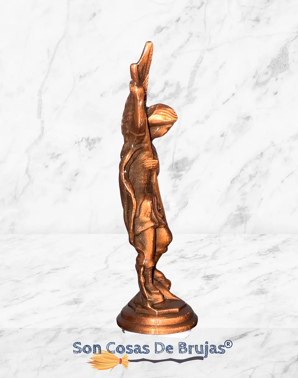 Figura San Miguel Arcángel, Dorado o Plateado - 8 x 4 cm aprox. 9