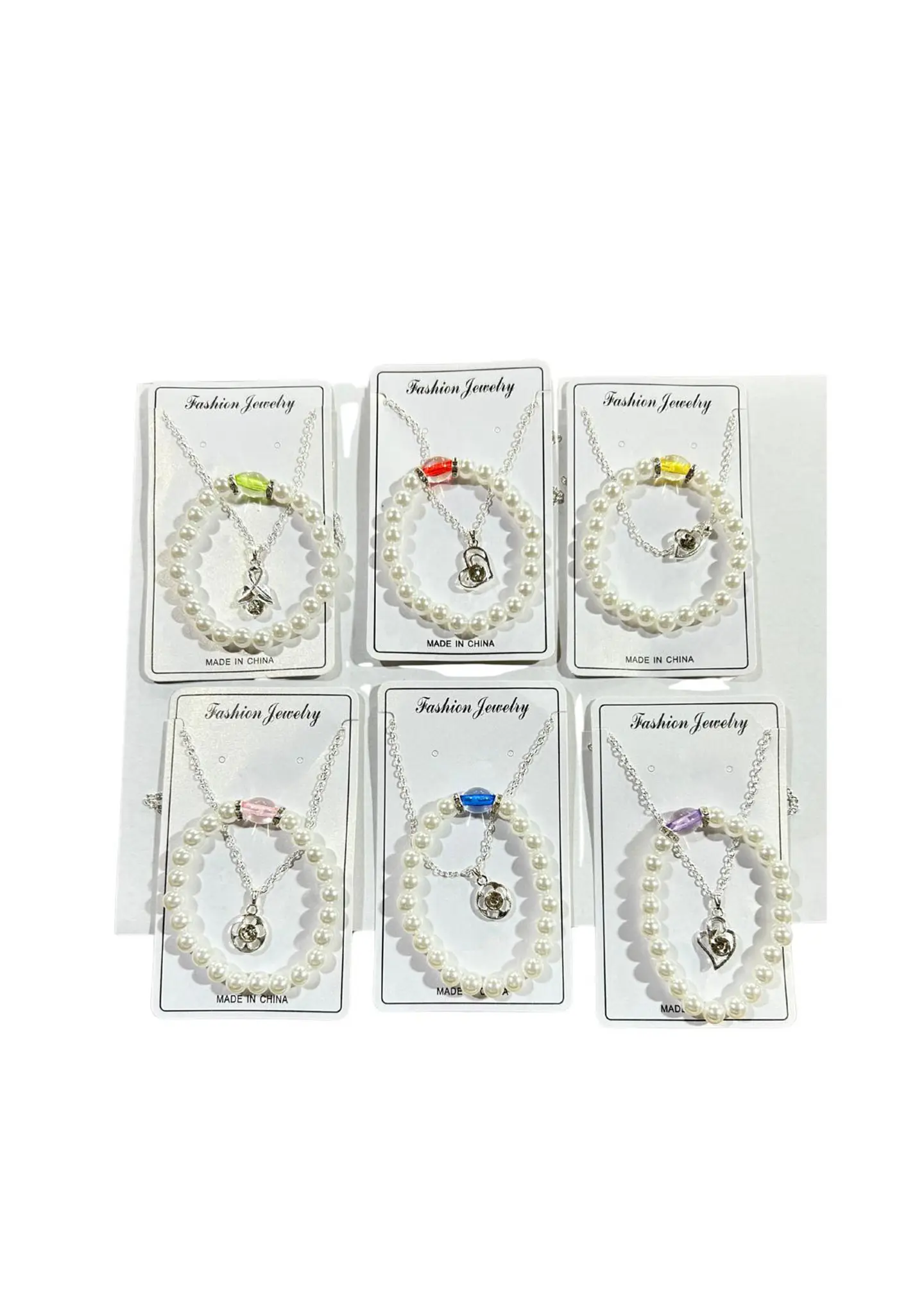 CADENA CON PULSERA DE PERLAS 1