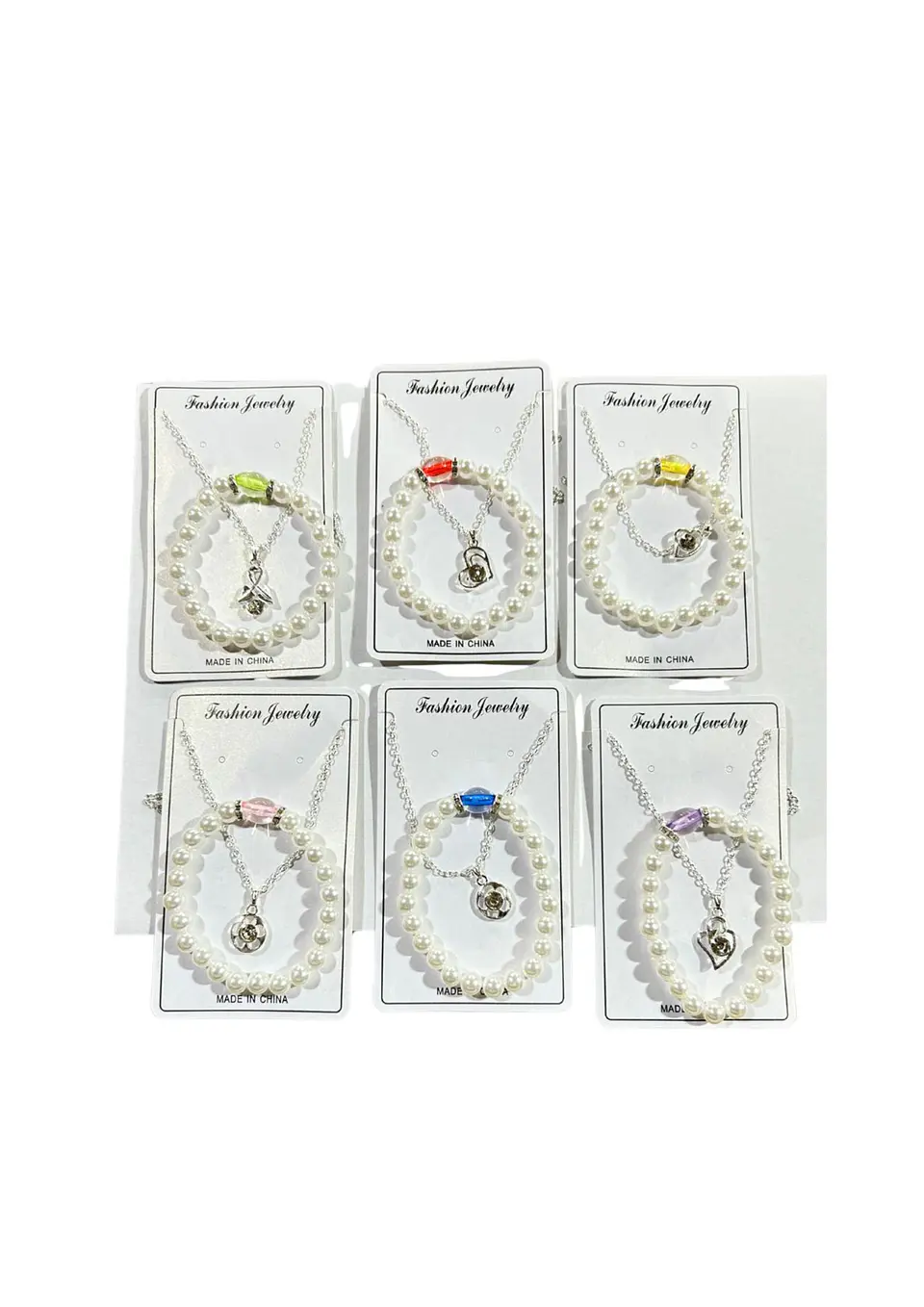 CADENA CON PULSERA DE PERLAS 1
