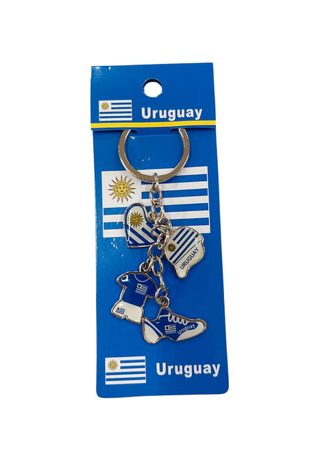 LLAVERO URUGUAY CUATRO DIJES