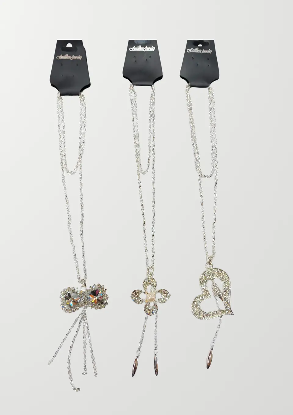 CADENA LARGA CON COLGANTE Y STRASS 1