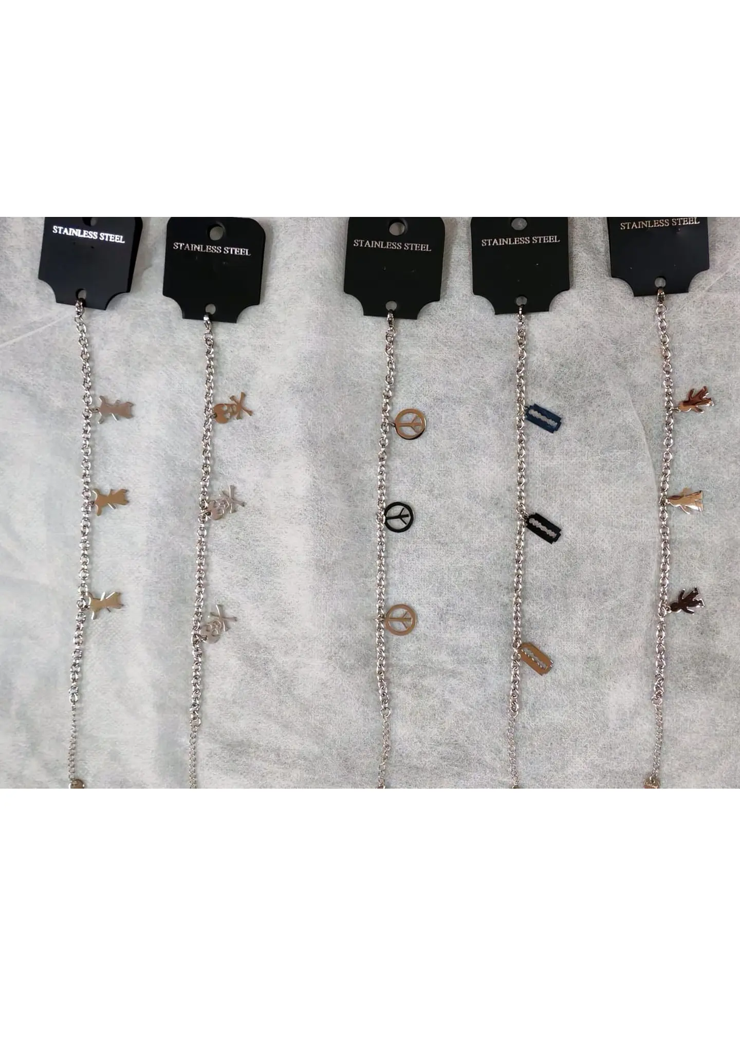 PULSERA ACERO C/DIJES 1