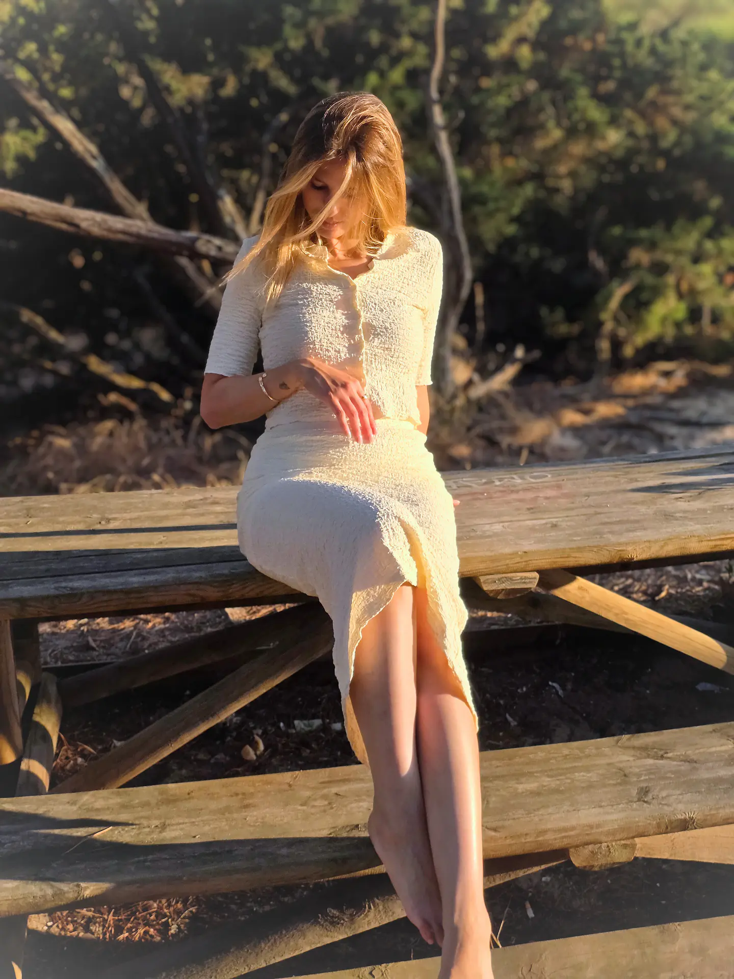 Saia Aurora – Saia Midi Creme com Textura 5
