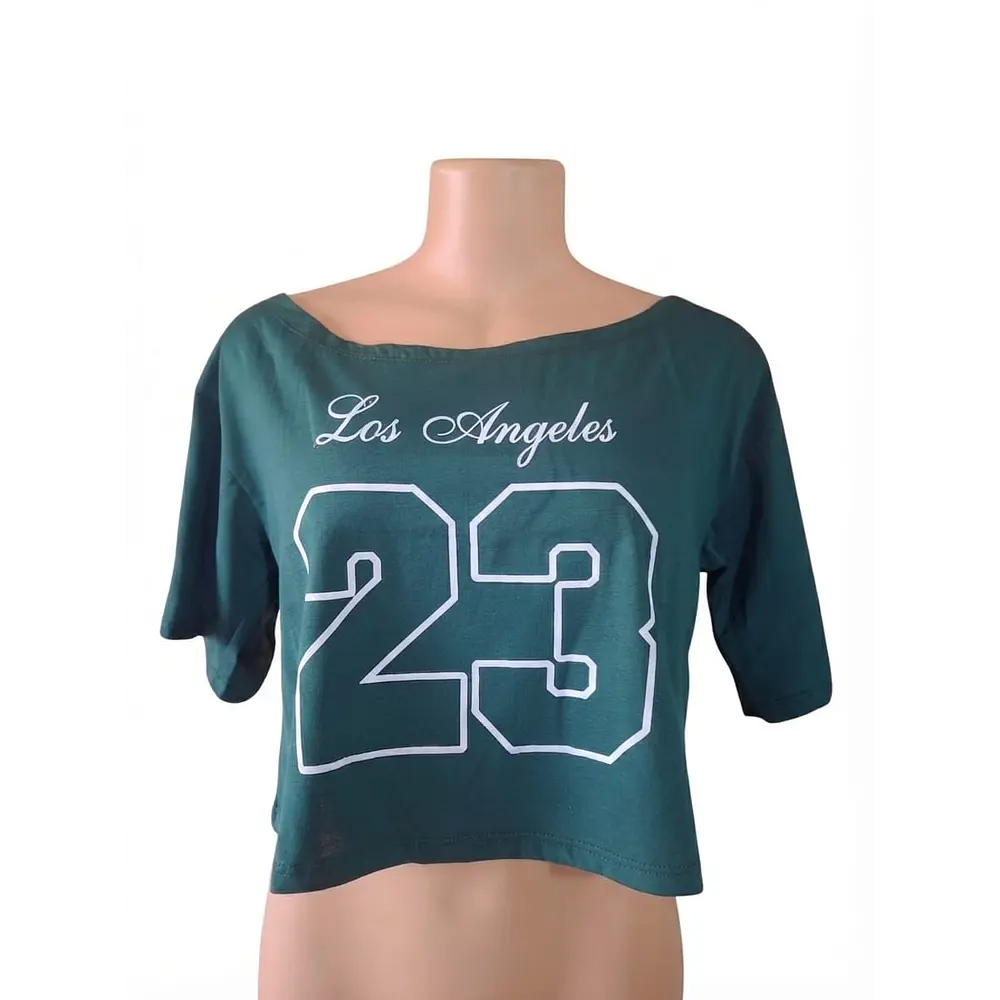 Polera ancha