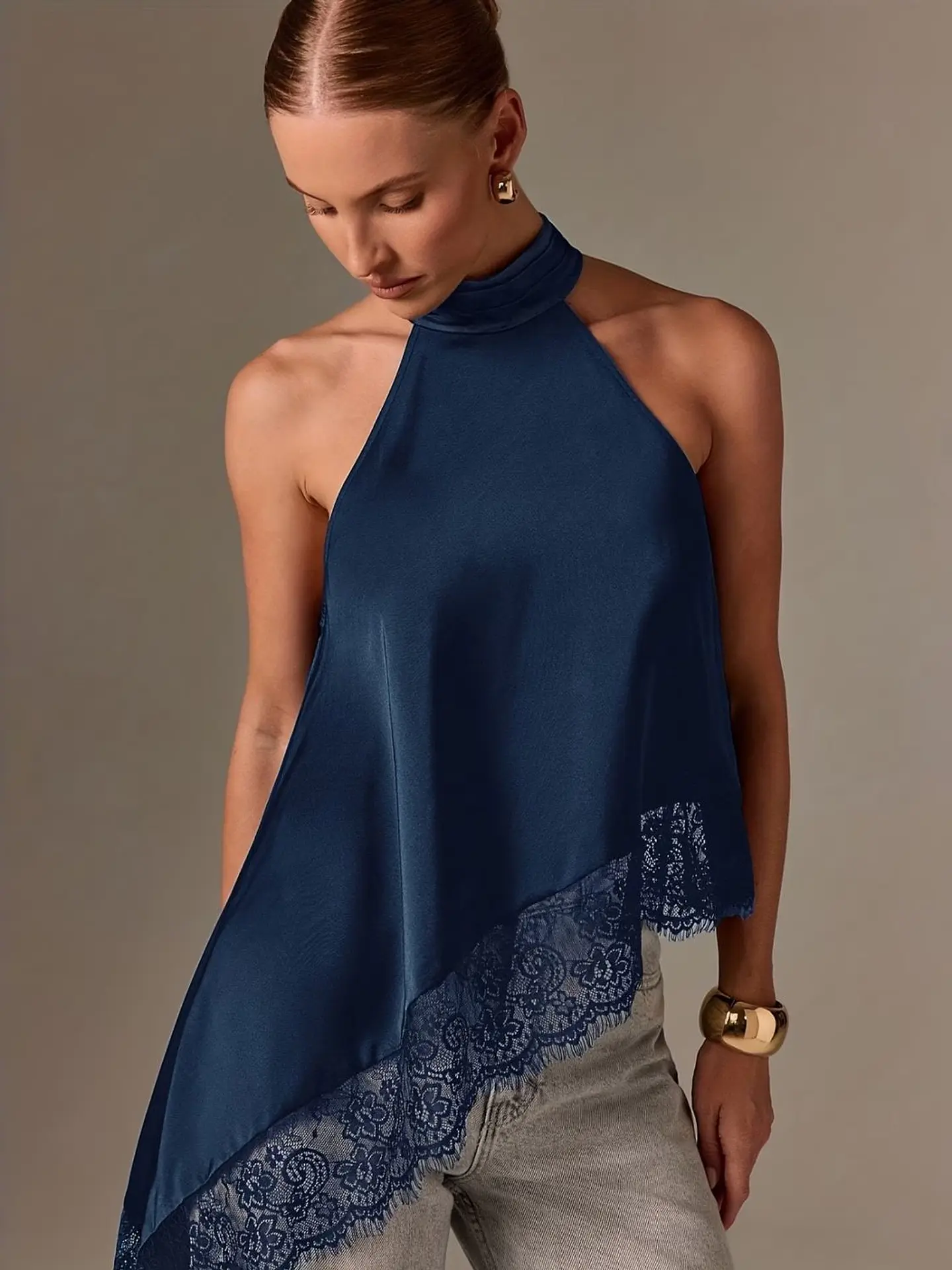 Blusa asimétrica de satén para mujer Cuello Halter 4