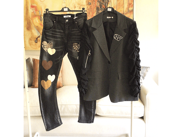 Blazer detalle manga 3