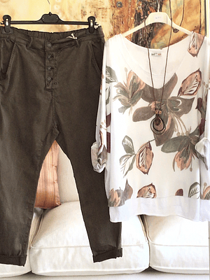 Polera doble + collar flores 