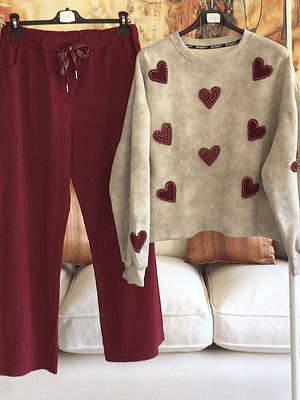 Poleron corazones burdeo 