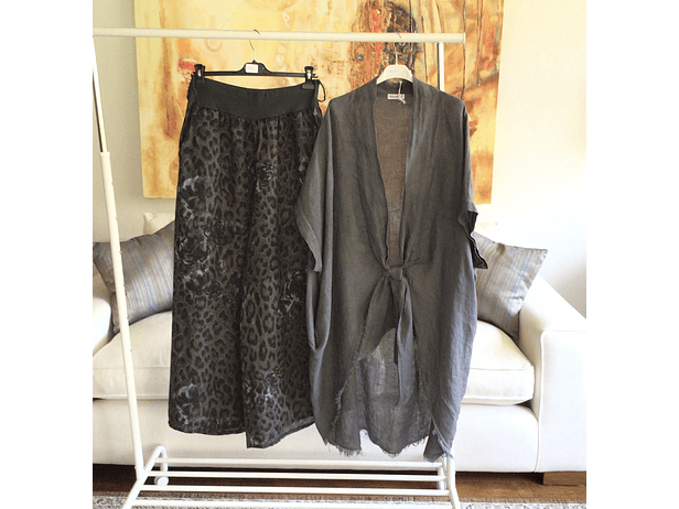 Pantalon lino animal print  2