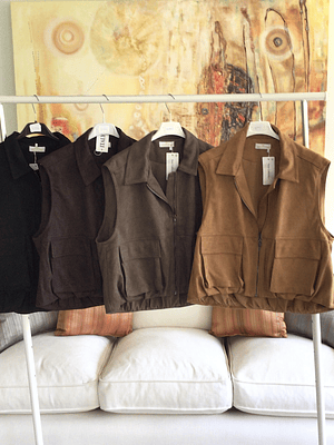 Bomber sin manga gamuza 