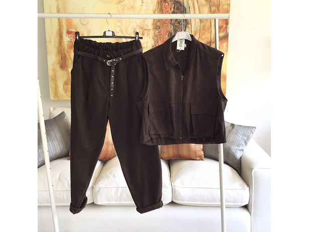 Bomber sin manga gamuza  4