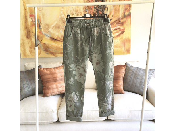 Jogger estampado flores verde 1