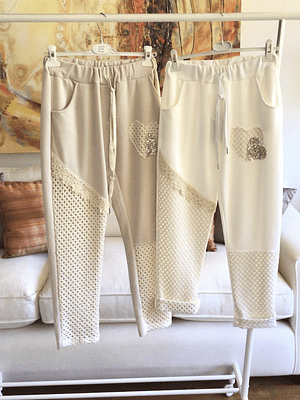 Jogger parche corazon