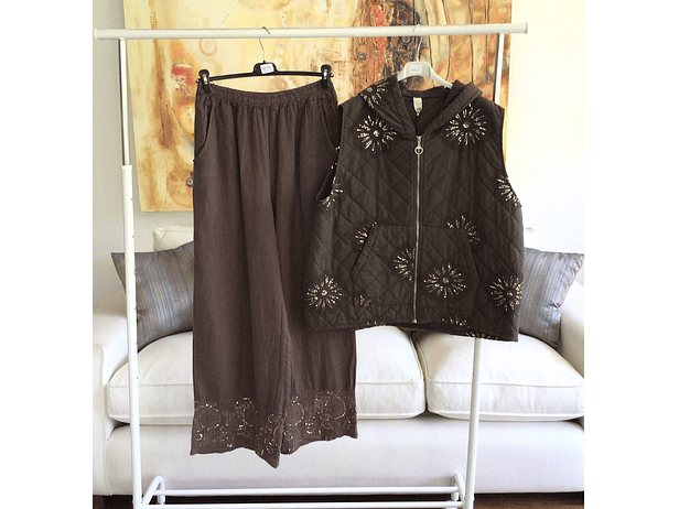 Chaqueta sin manga flor  4