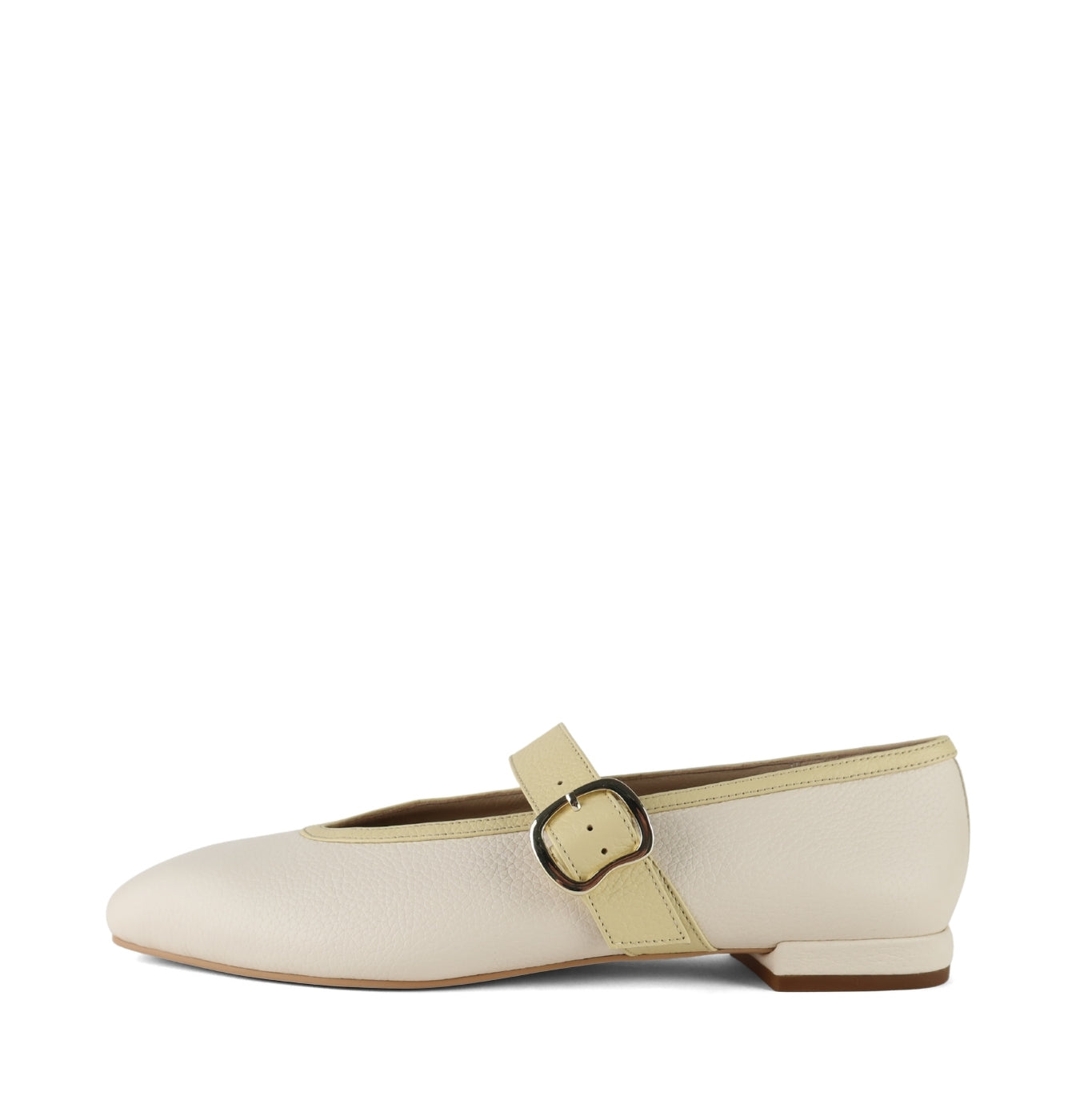 Iconic BALERINA CAIREL - HUESO 1