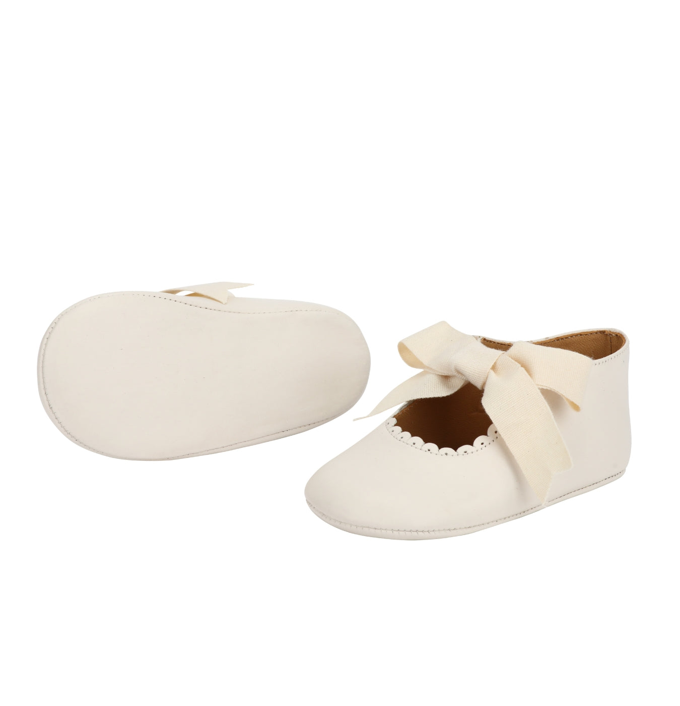 ZAPATO NIÑA JULI - BEIGE Studio 3