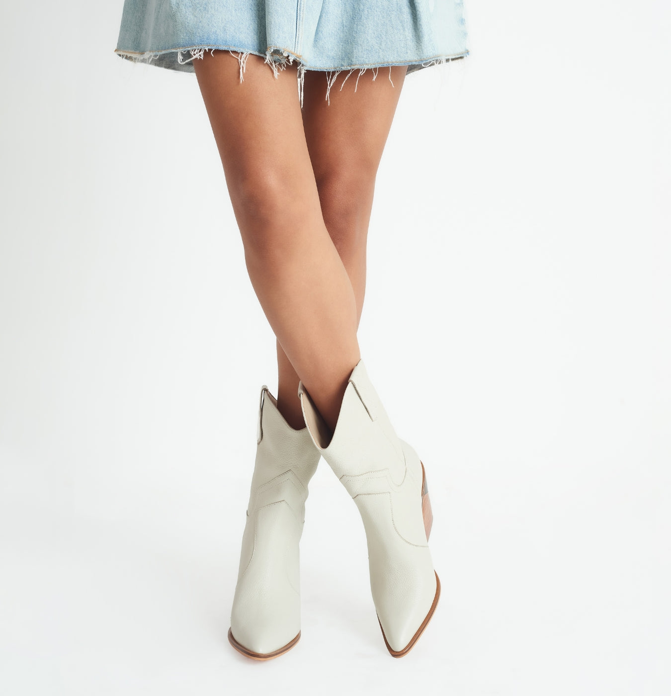 Select BOTA JESSY - BLANCO/OFF 2