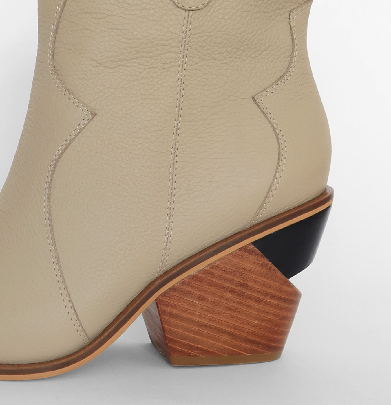 Curated BOTÍN JESSICA - ÁLAMO 3