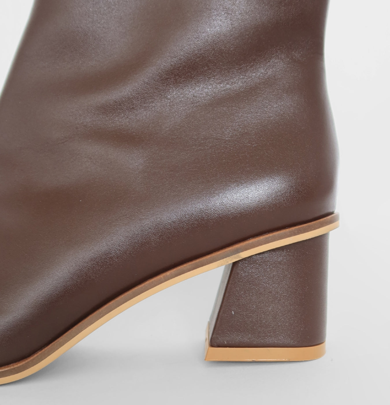 BOTÍN MILA - MARRÓN Atelier 3