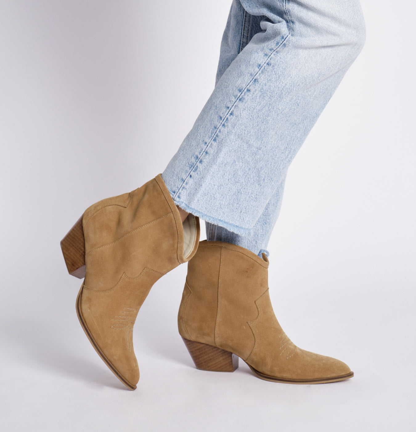 BOTÍN MADDIE - CAMEL GAMUZA Craft 2