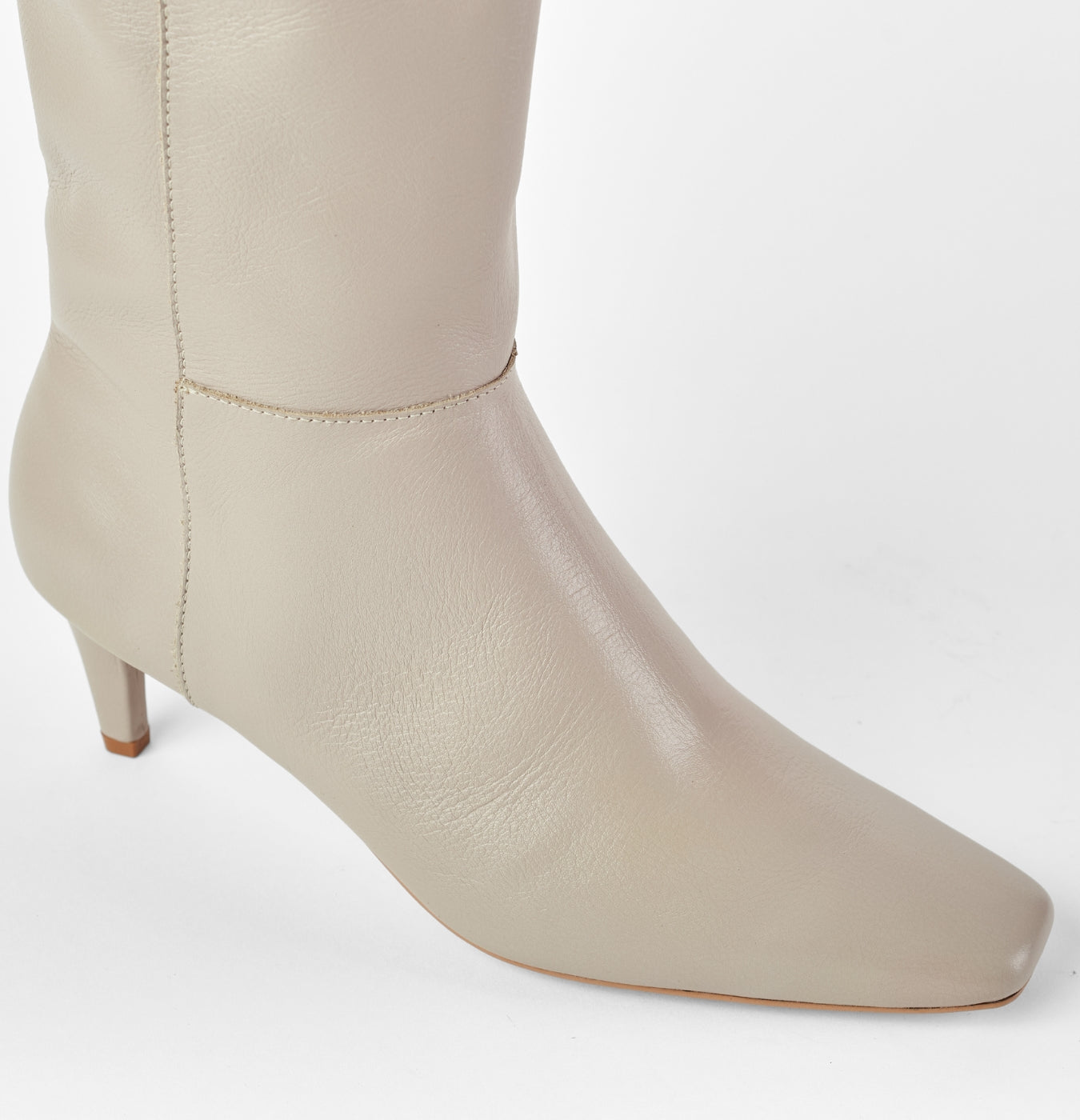 BOTA MARGOT - OSTRA Atelier 3