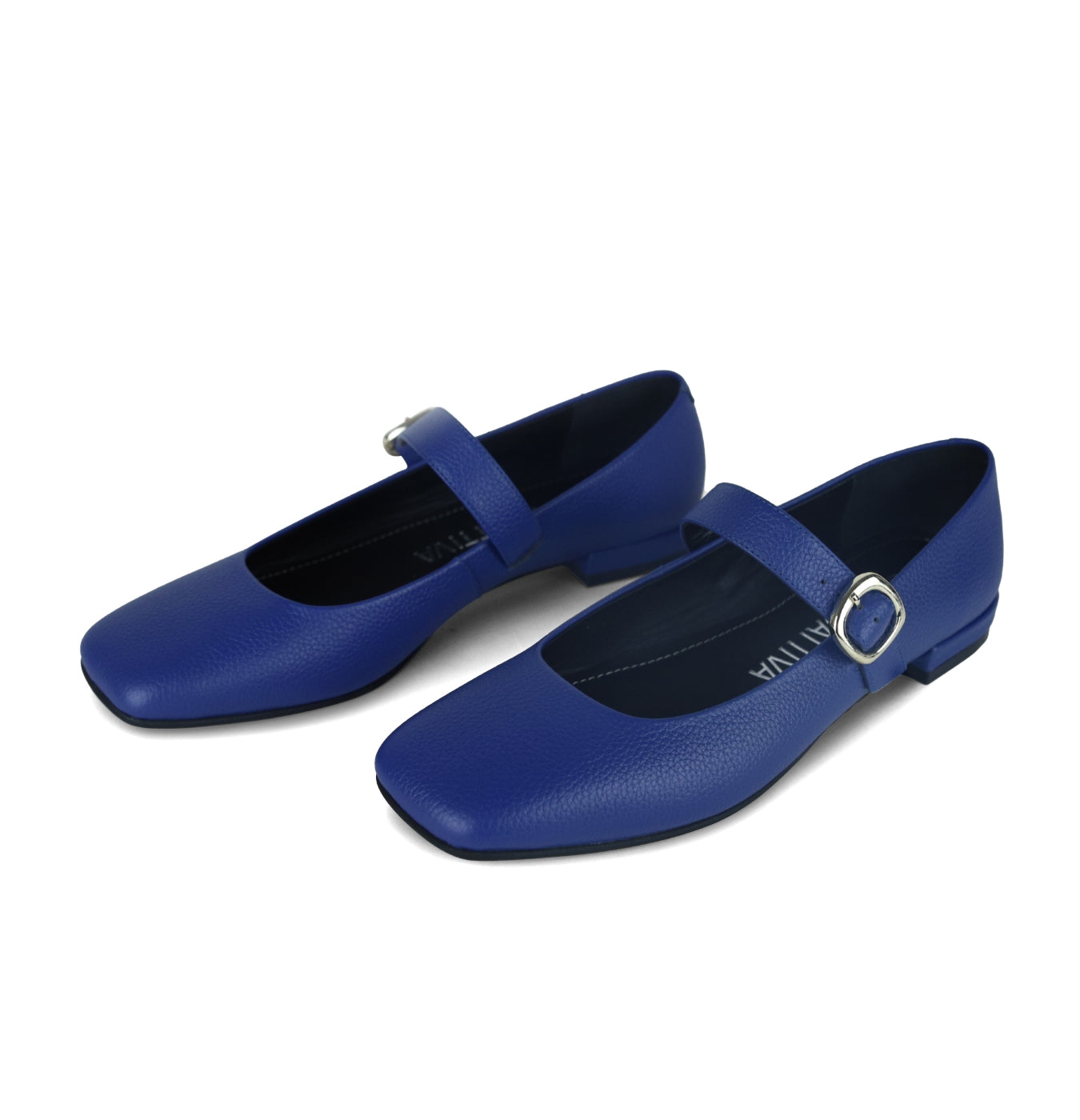 BALERINA POMBO - BLUEBERRY Atelier 3