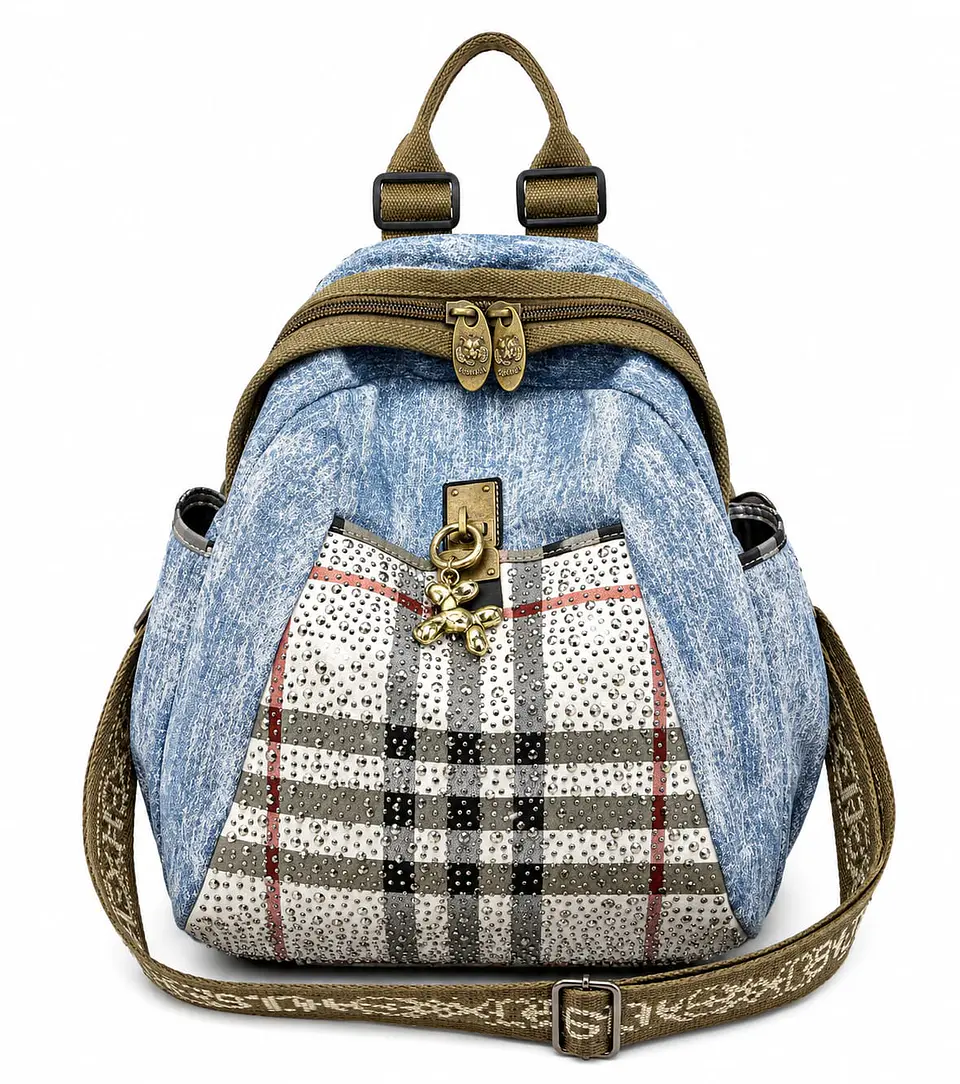 Mochila de Mezclilla con brillos y detalles Strass Elegance 1