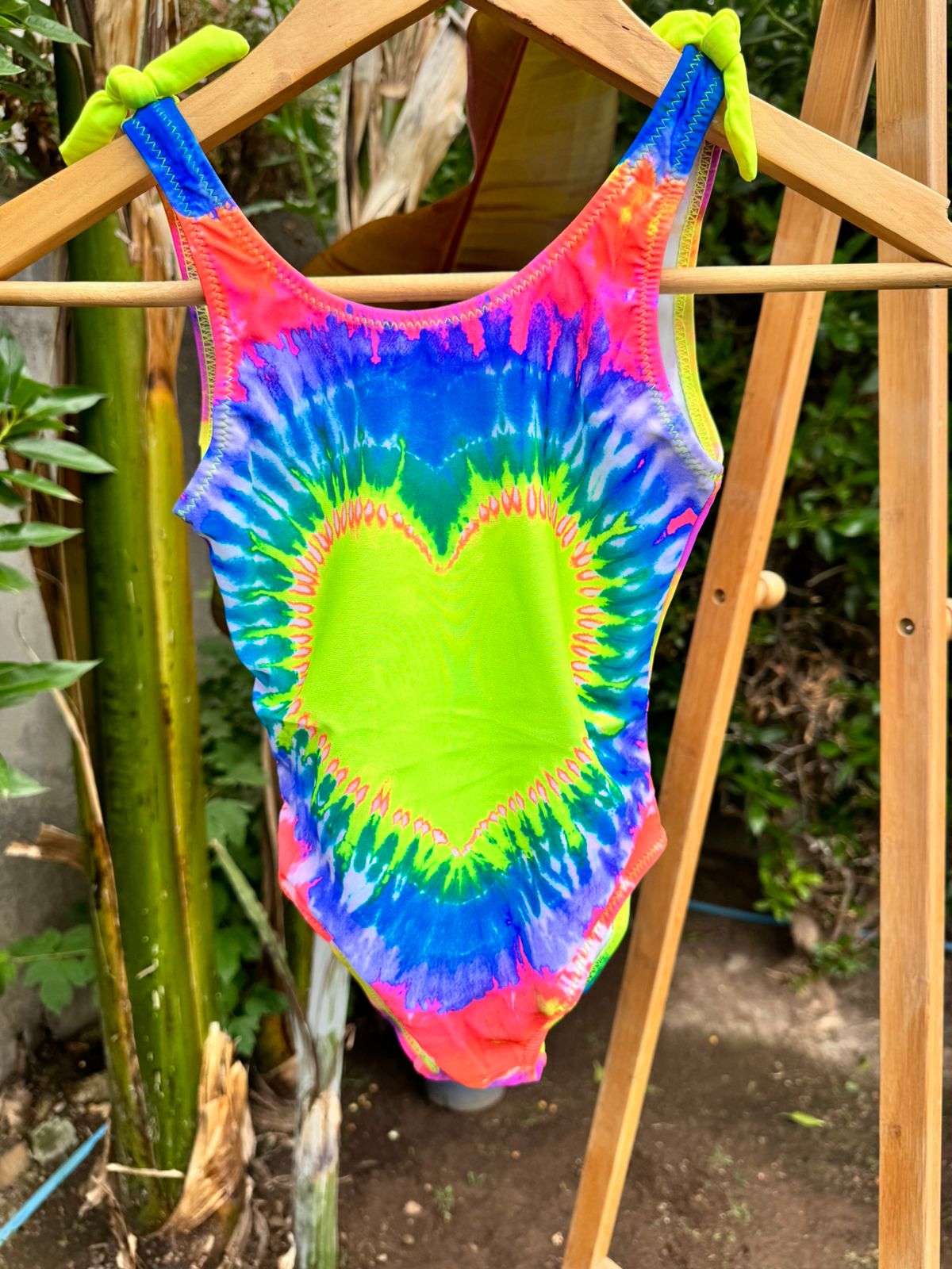 Traje de baño corazon Tye die 6