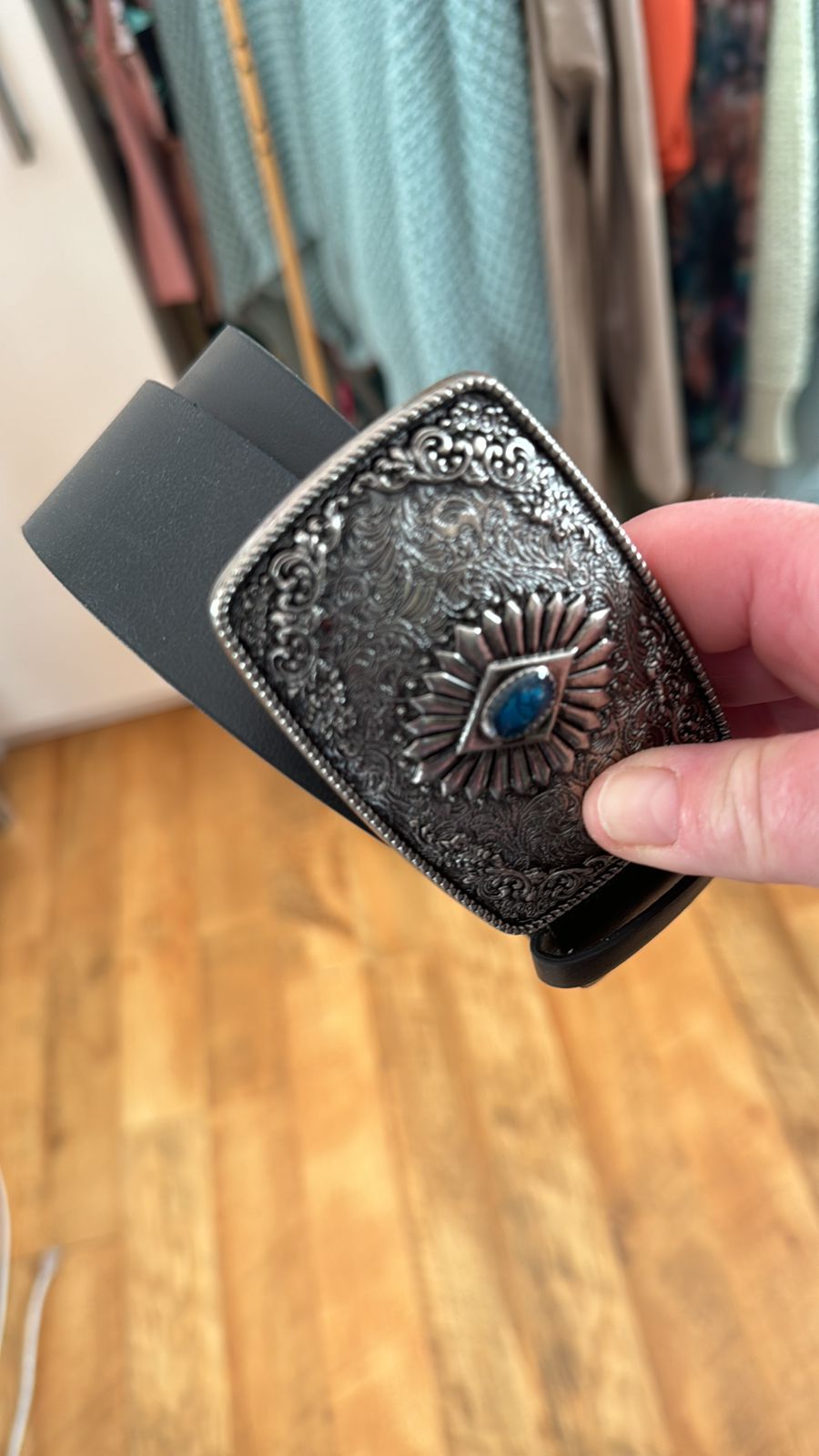 Cinturones hebilla grande 11