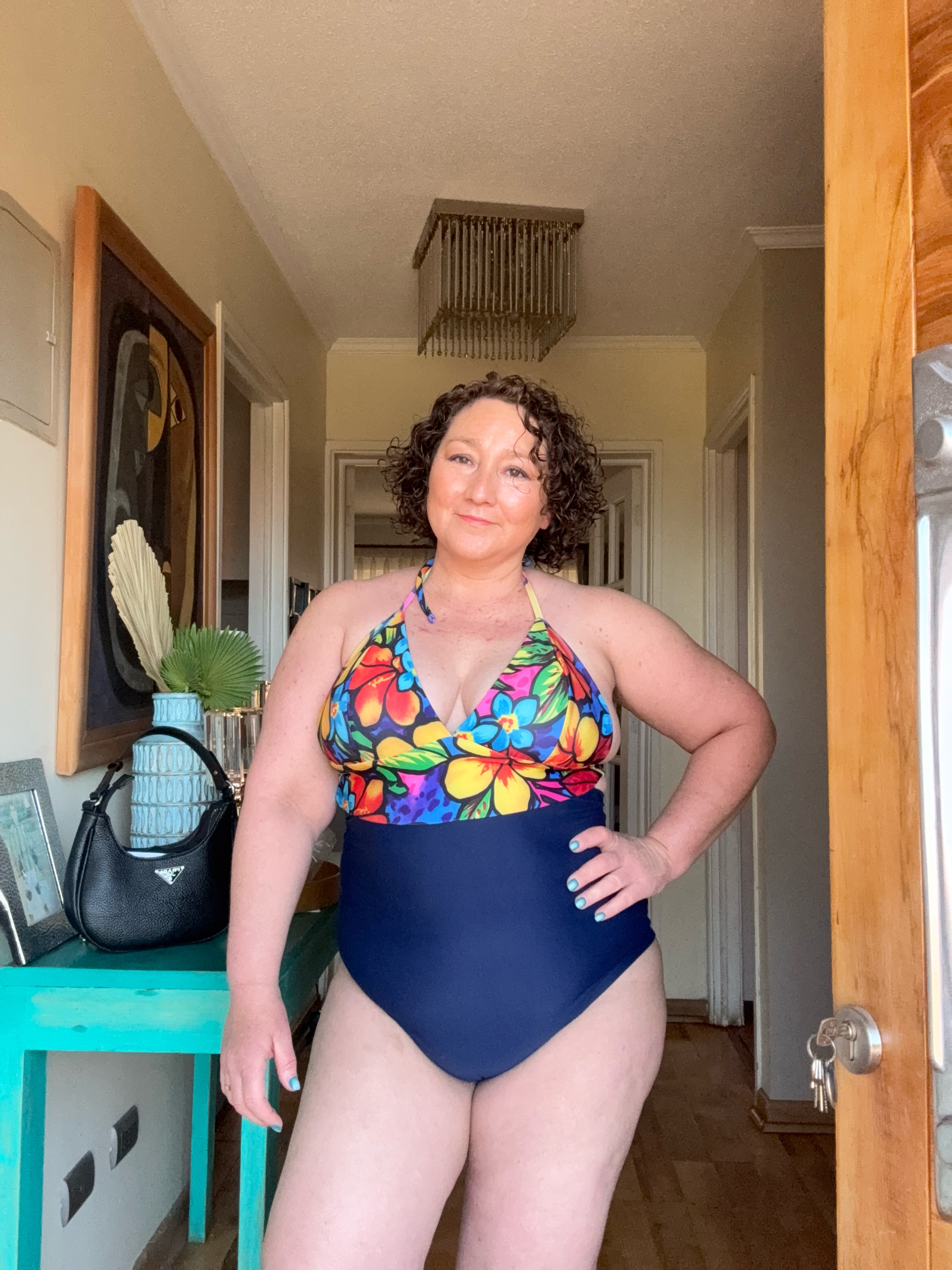 Traje de baño Maitai entero azul y flores  1