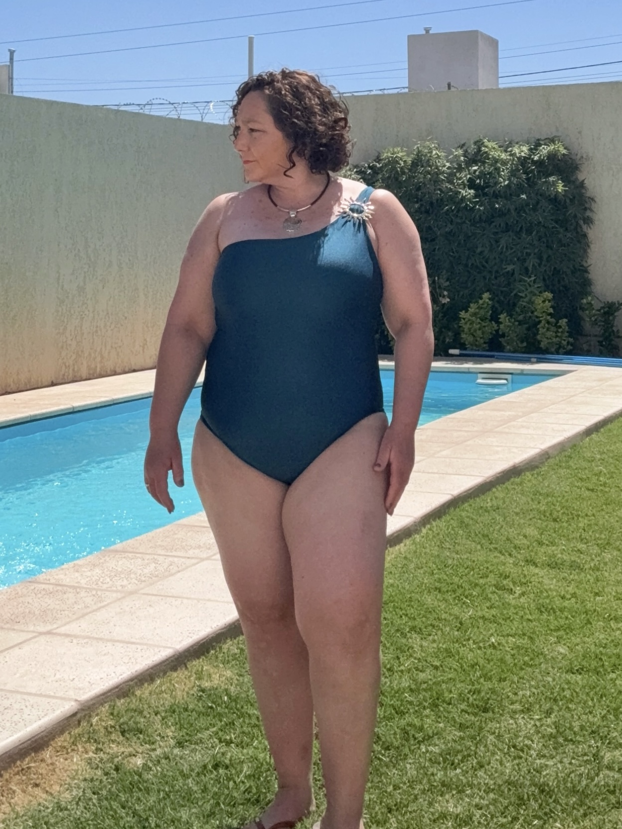 Traje de baño Kaway sol decorativo azul petroleo  1