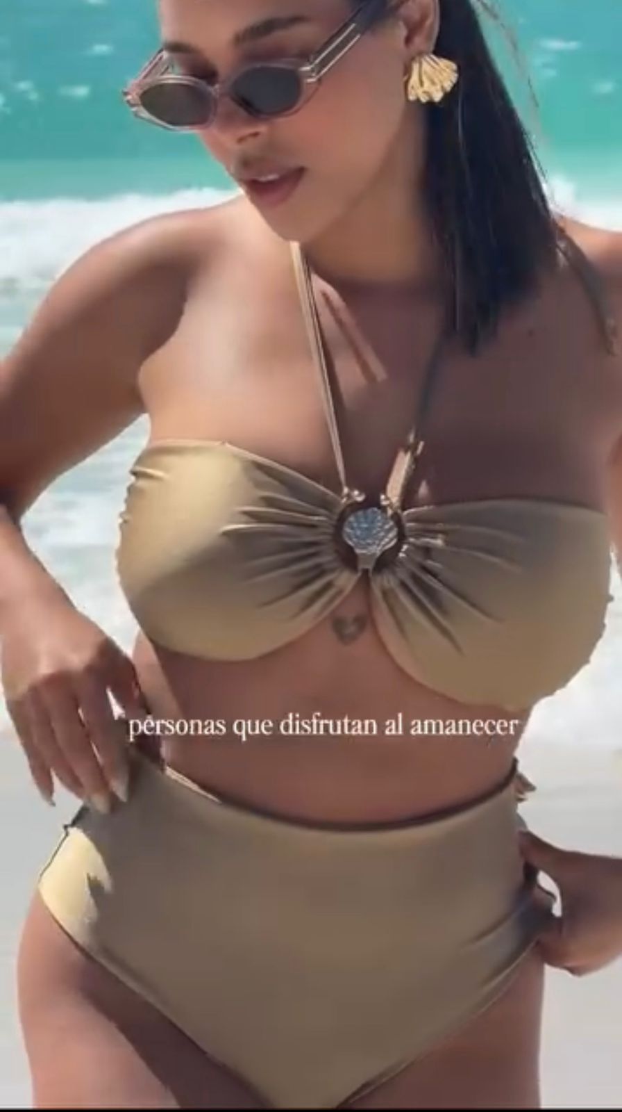 Conjunto strapless concha decorativa bottom ocean dorado 1