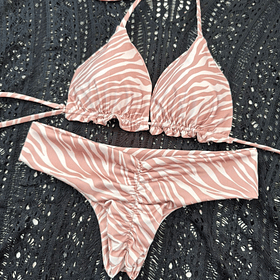 Conjunto ibiza tanga fitness cebra cafe beige tiro normal