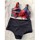 Conjunto Margaret multicolor culote alto negro 3
