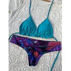 Conjunto Ibiza turquesa tanga fitness tiro bajo hojas moradas 2