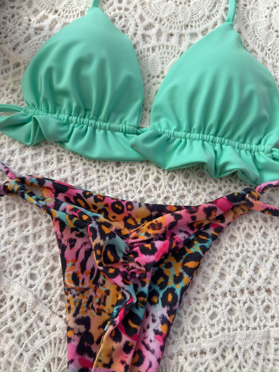 Conjunto ibiza aguamarina, tanga brasilera amarres animal wild 3