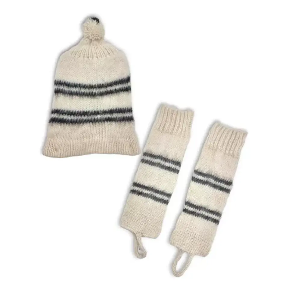 Set Gorro y Polainas Chilotas de Lana para Traje Típico 1