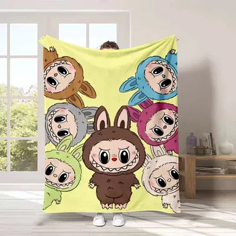 Toalla Playa Infantil 70x140 cm Labubu 