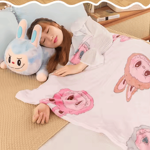 Set Peluche Acostado 50 cm + Manta Suave 100x160 cm