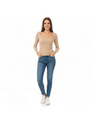 Polera Manga Larga Escote Cuadrado Mujer