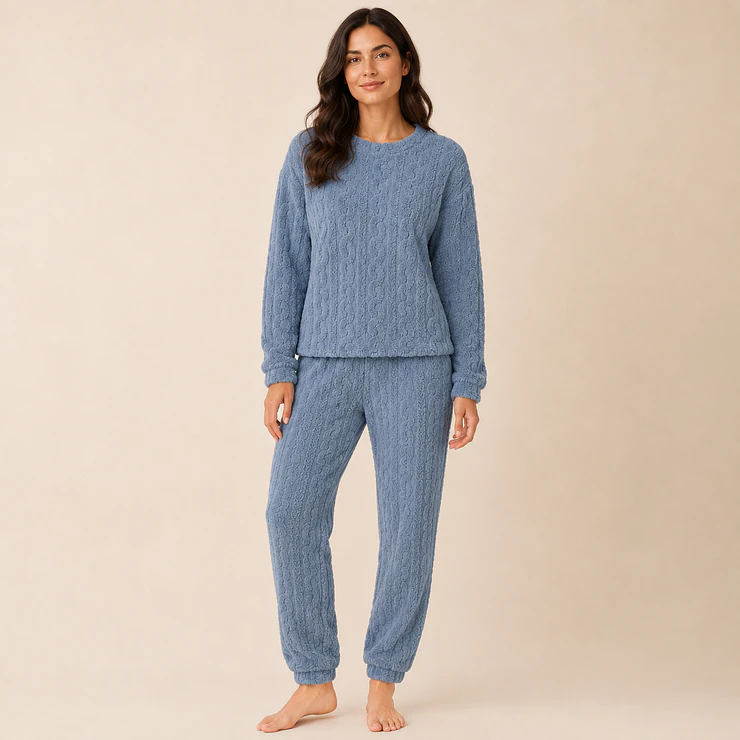 Pijama Peludo Ultra Suave Mujer – Abrigo Total para este Invierno 6