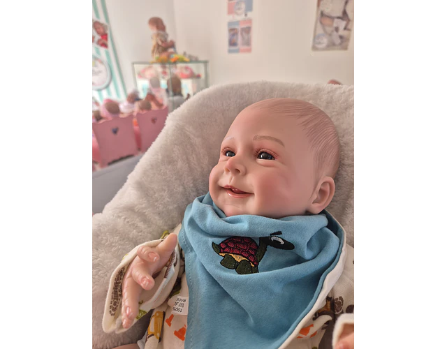 Bebé Reborn Sebastian Niño Cuerpo de Tela 