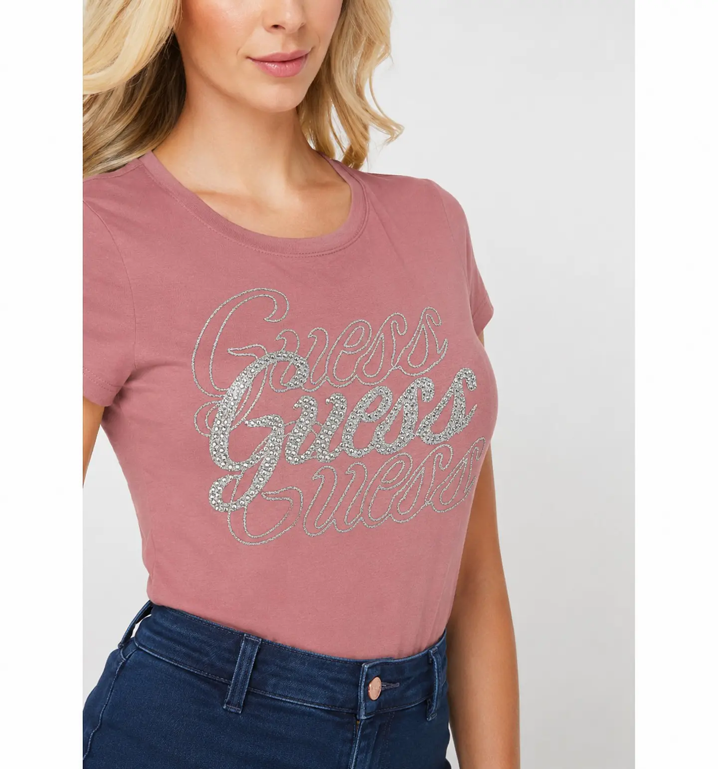 Camiseta Guess logotipo con cristales 1