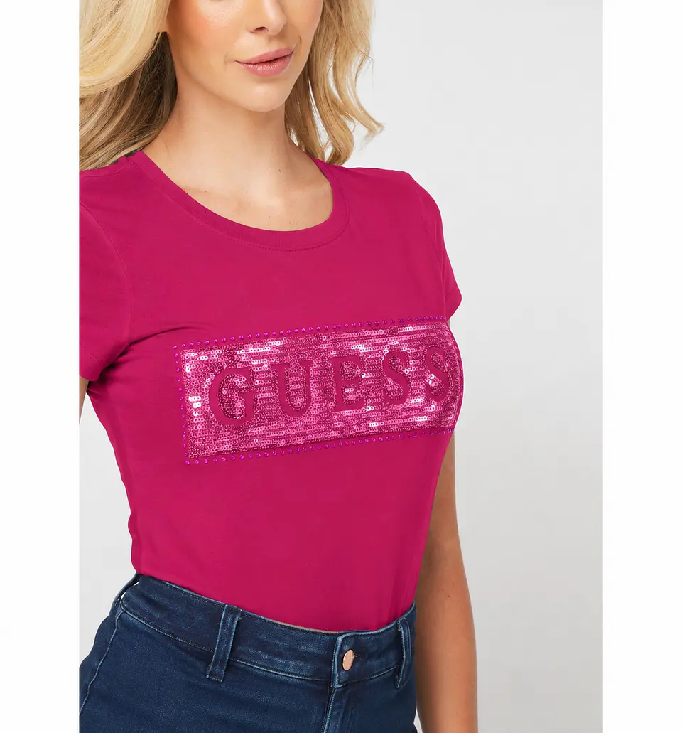 Camiseta Guess Con Lentejuelas 1