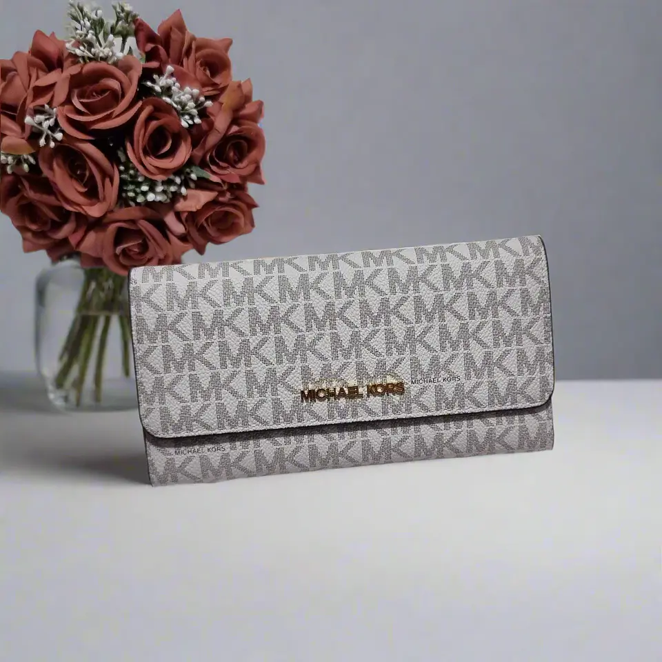 Billetera Michael Kors Vainilla 1