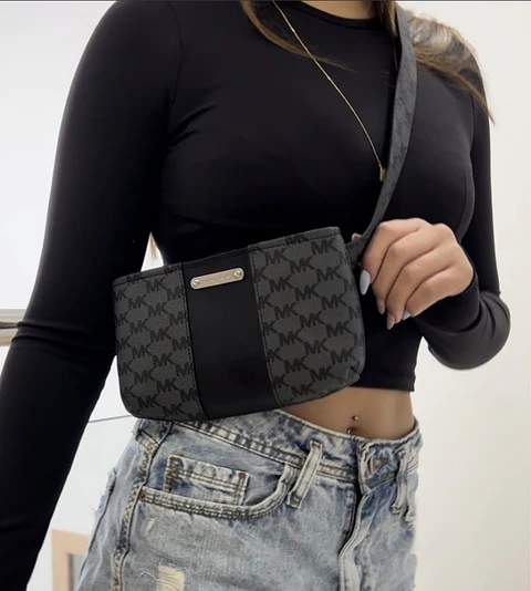 Riñonera Michael Kors Negro