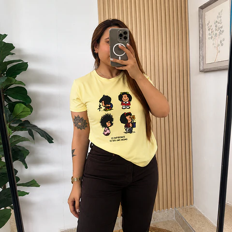Camiseta Diseño Mafalda Piel de Durazno