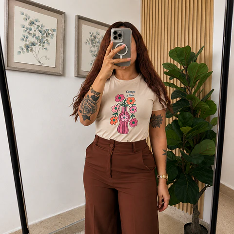Camiseta Diseño "Cuerpo y Alma" Piel de Durazno