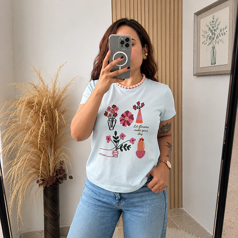 Camiseta Diseño Flores Piel de Durazno