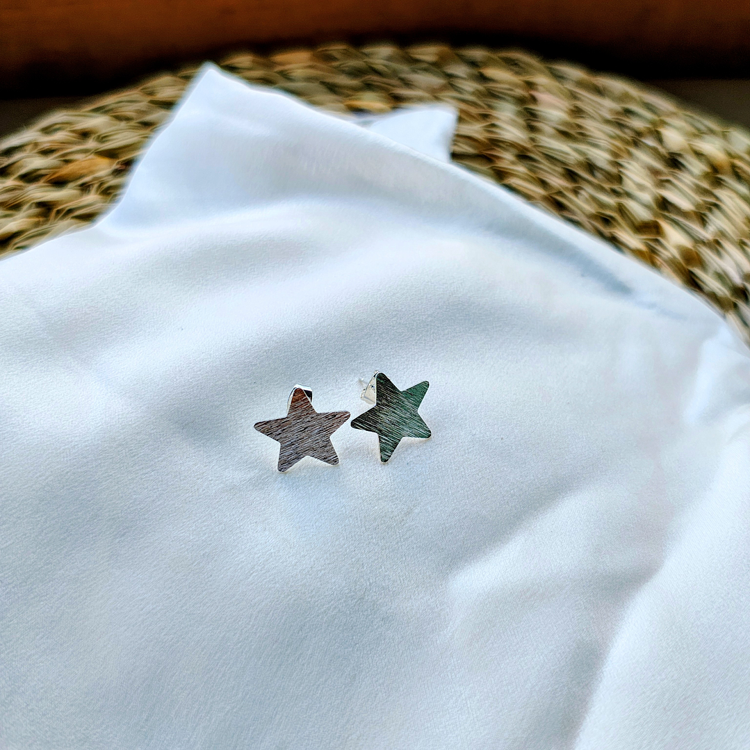 Estrella mediana completa plateada 1